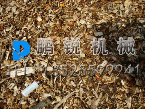 全自動(dòng)木材削片機(jī)